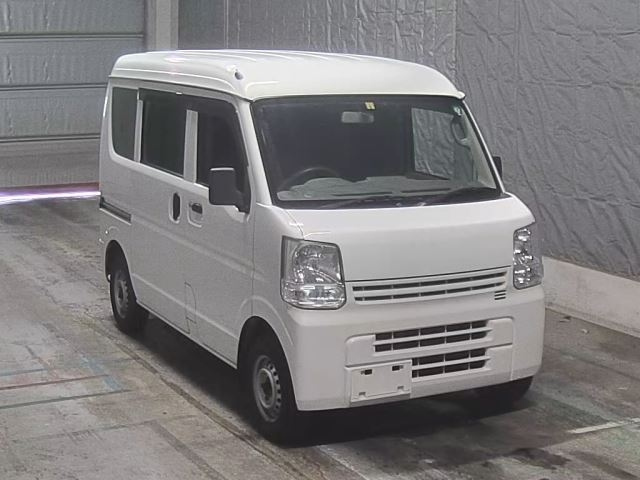 NISSAN CLIPPER VAN 2017