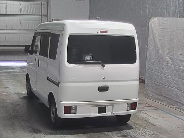 NISSAN CLIPPER VAN 2017