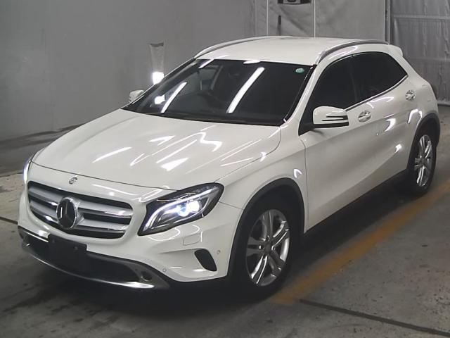 MERCEDES BENZ GLA CLASS 2015