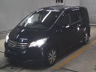 HONDA FREED 2010