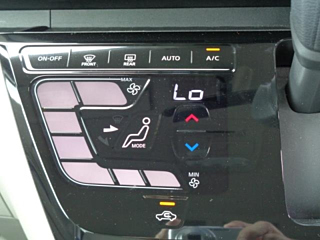 NISSAN ROOX 2020