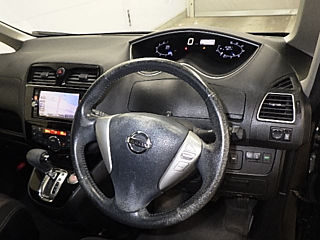 NISSAN SERENA 2015