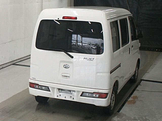 DAIHATSU HIJET VAN 2021