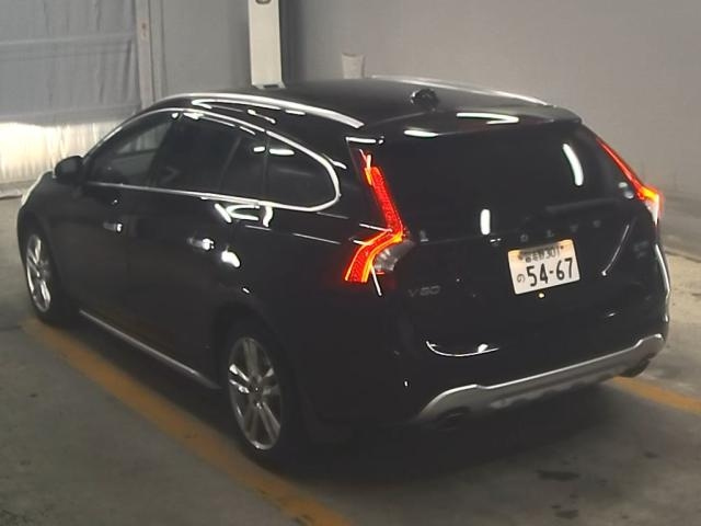 VOLVO V60 2011