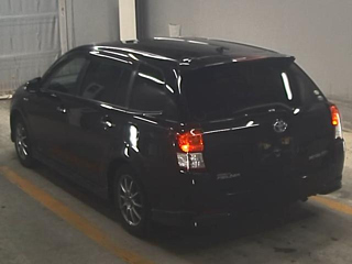 TOYOTA COROLLA FIELDER 2013