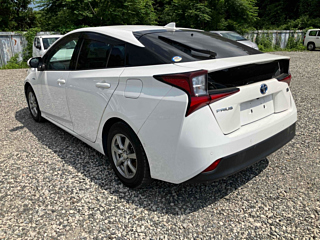 Заказать TOYOTA PRIUS