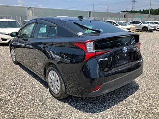 Заказать TOYOTA PRIUS