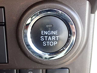 TOYOTA ROOMY 2022