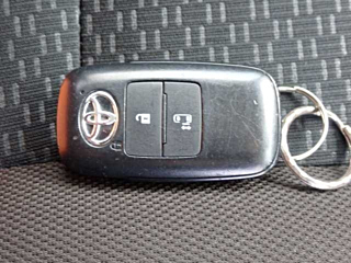 TOYOTA ROOMY 2022