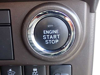 TOYOTA ROOMY 2022