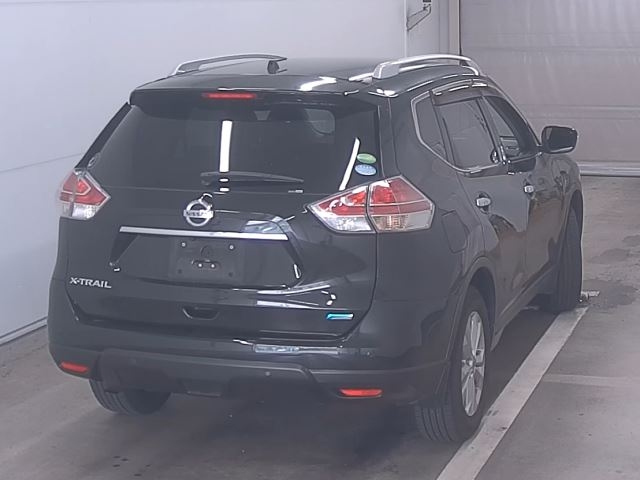 NISSAN X-TRAIL 2015