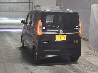 NISSAN ROOX 2020