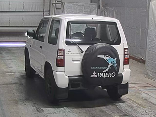 MITSUBISHI PAJERO MINI 2011