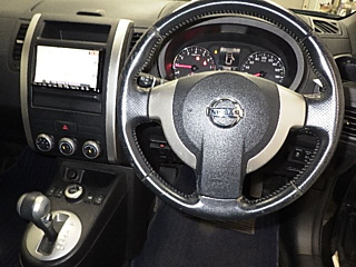 NISSAN X-TRAIL 2010