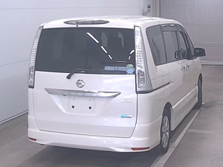 NISSAN SERENA 2013