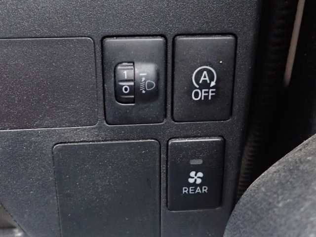 DAIHATSU HIJET VAN 2021