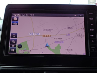 NISSAN ROOX 2023