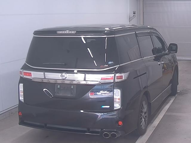 NISSAN ELGRAND 2011