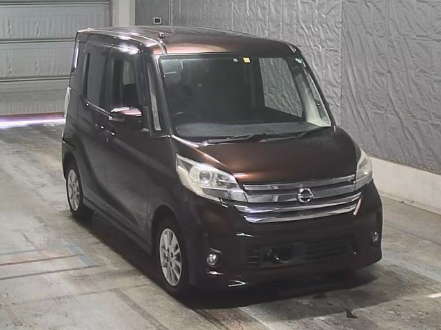 NISSAN DAYZ ROOX 2013