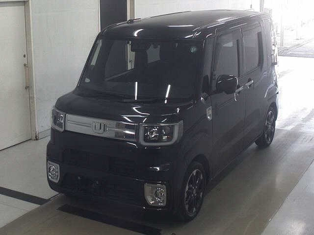 DAIHATSU WAKE 2020