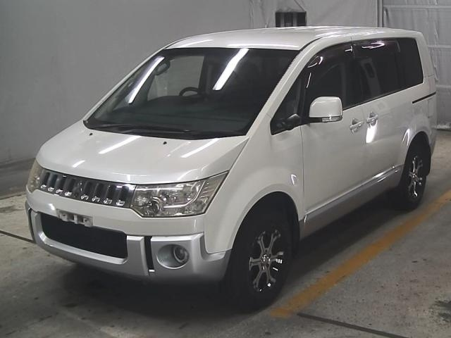 MITSUBISHI DELICA D5 2008