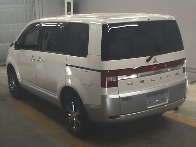 MITSUBISHI DELICA D5 2008