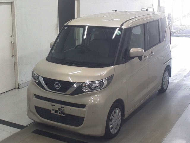 NISSAN ROOX 2021