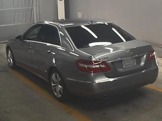 MERCEDES BENZ E CLASS 2011