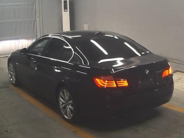 BMW 5 SERIES 2012