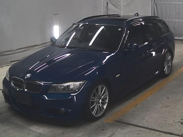 BMW 3 SERIES 2010