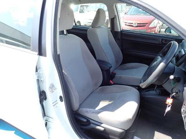 TOYOTA COROLLA AXIO 2016