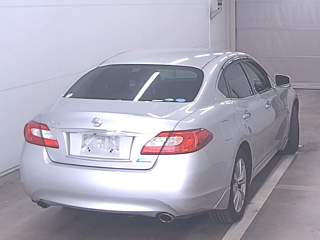 NISSAN FUGA 2014