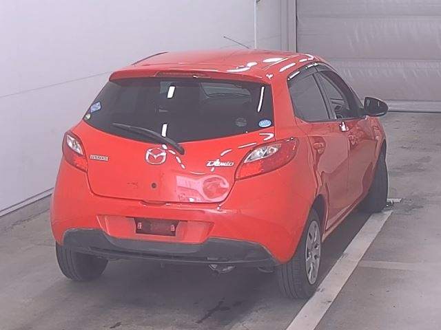 MAZDA DEMIO 2013