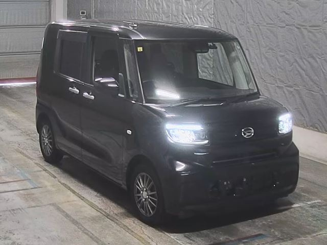 DAIHATSU TANTO 2021