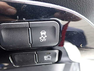 TOYOTA PRIUS 2019
