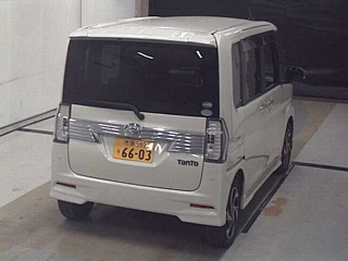 DAIHATSU TANTO 2019