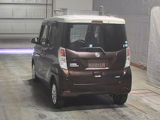 NISSAN DAYZ ROOX 2016