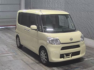 DAIHATSU TANTO 2014