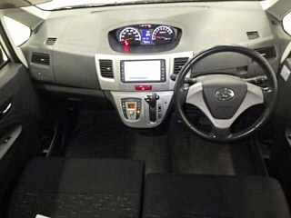 DAIHATSU MOVE 2012