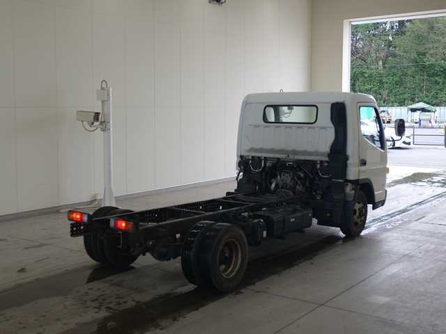 MITSUBISHI CANTER 2015