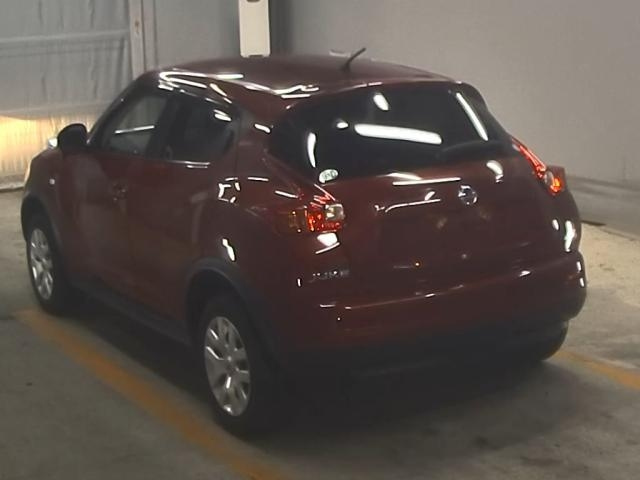 NISSAN JUKE 2011
