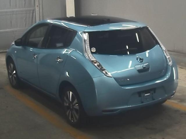 NISSAN LEAF 2016