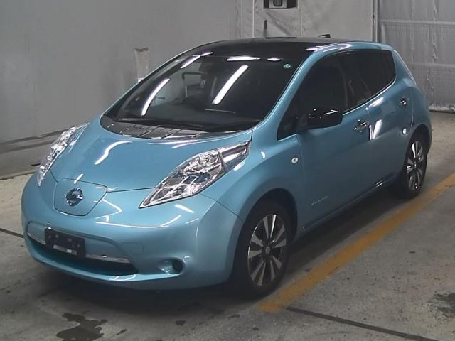 NISSAN LEAF 2016