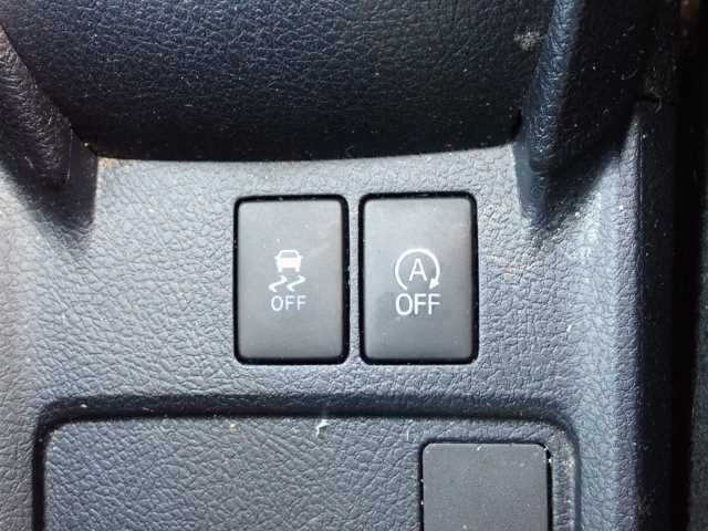 TOYOTA COROLLA AXIO 2016