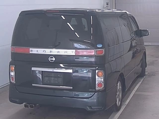 NISSAN ELGRAND 2010