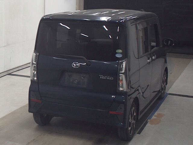 DAIHATSU TANTO 2019