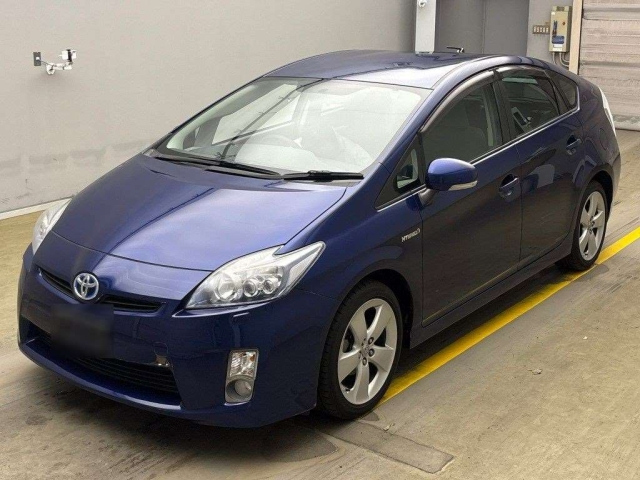 TOYOTA PRIUS 2011