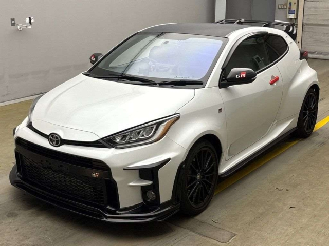 TOYOTA YARIS 2020