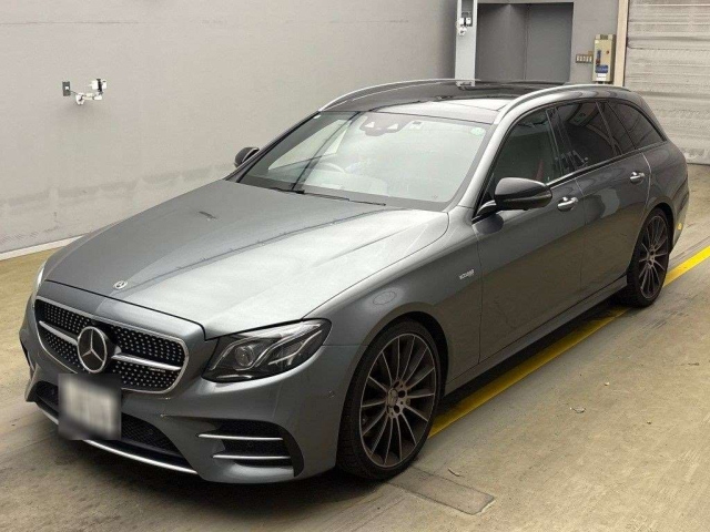 MERCEDES BENZ AMG 2017