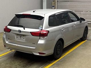 TOYOTA COROLLA FIELDER 2018